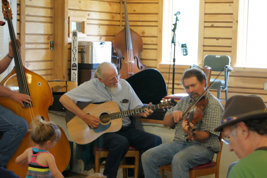 Sunday Jam Session at Floyd Country Store