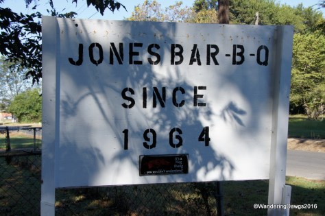 Jone's Bar-B-Q Diner
