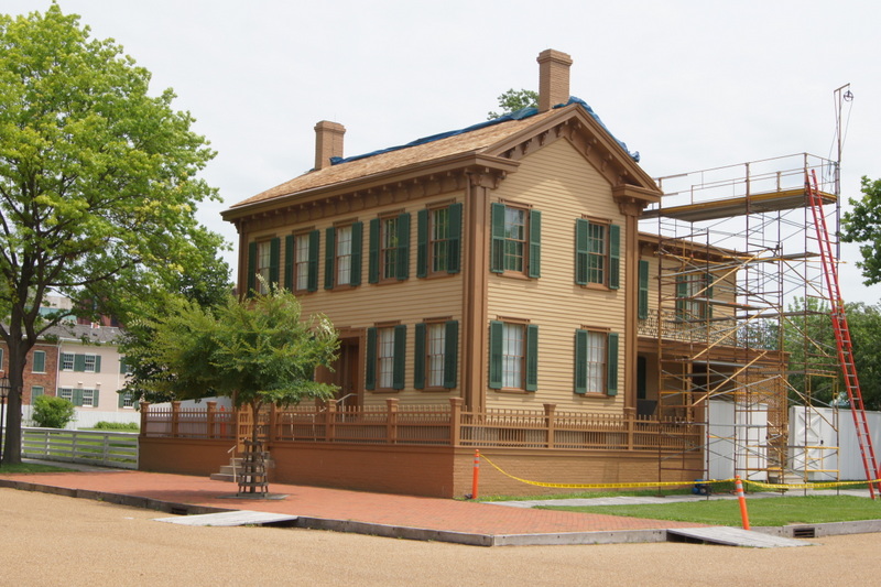 There was construction being done when we visited Lincoln's home in Springfield