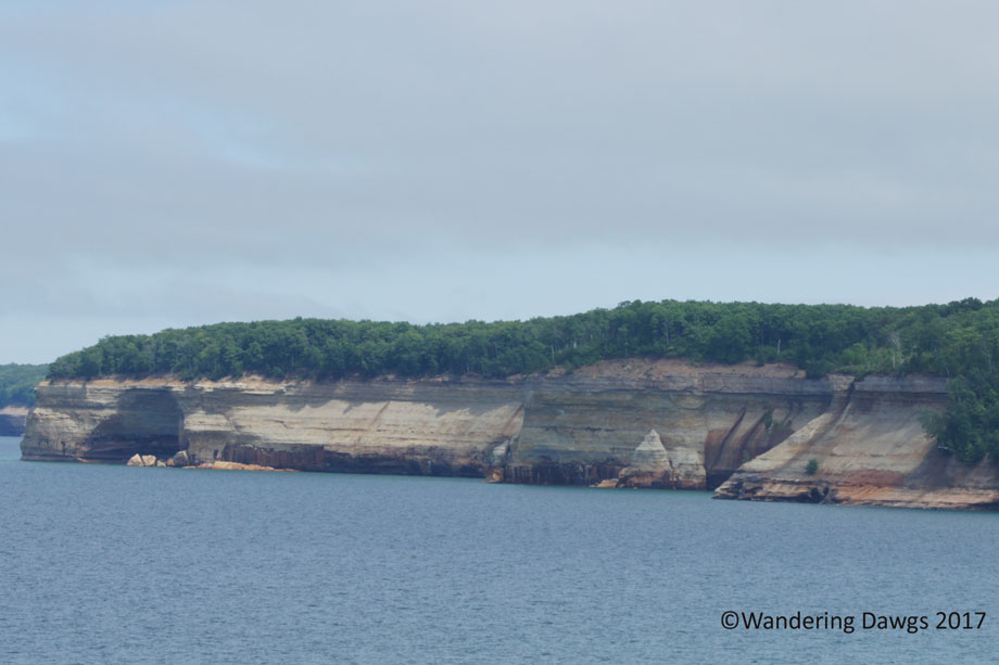 20100602Pictured-Rocks-(70)