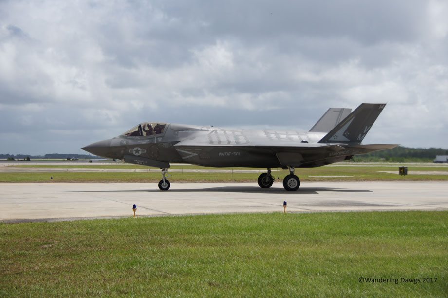 20170430Blue-Angels-(69)-USMC-AV-8B-Harrier-II