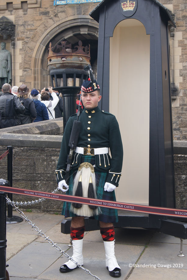 20190522-Day-22-Edinburgh-Castle-Royal-Mile-Sony-(14)